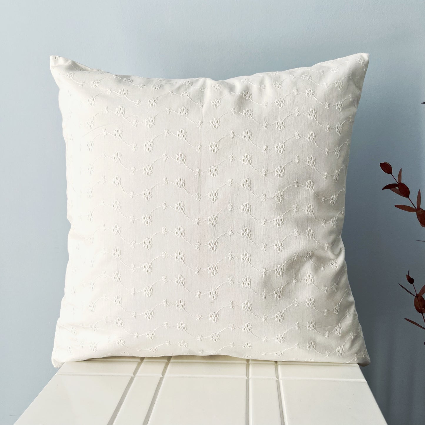 Pure Elegance - White Hakoba Cushion
