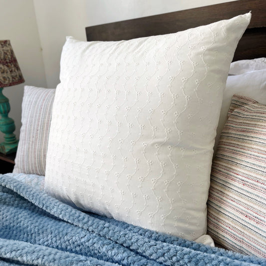 Pure Elegance - White Hakoba Jumbo Cushion Cover