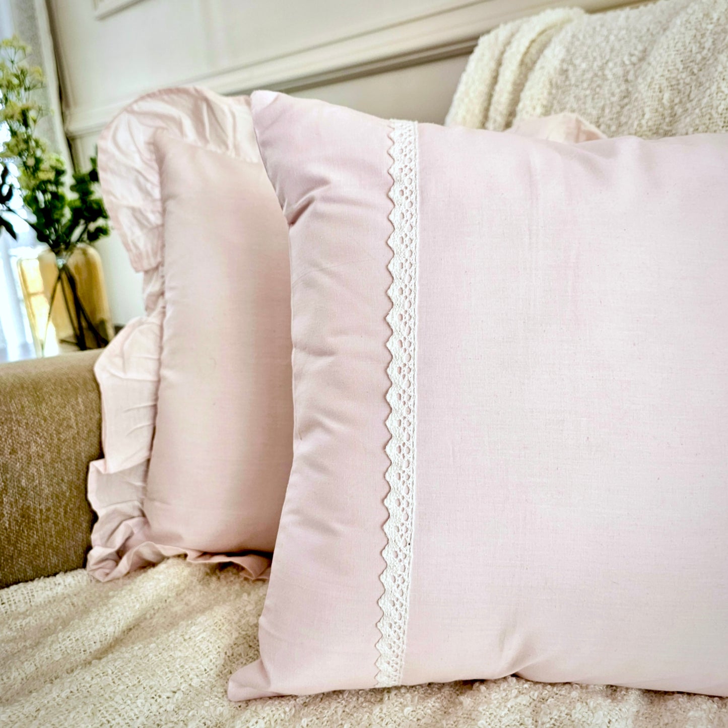 Victorian Rose - Cushion with White Lace